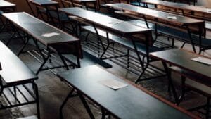 NEET-UG 2026: भोपाल समेत पूरे प्रदेश में परीक्षा केंद्रों पर सख्त इंतजाम, जैमर और CCTV लगाए गए 20260619_145516