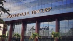 Poonawalla Fincorp से लोन कैसे लें? जानिए पूरी प्रक्रिया, ब्याज दर और जरूरी दस्तावेज 20260820_184500