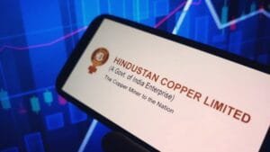 हिंदुस्तान कॉपर शेयर: सरकारी हिस्सेदारी बिक्री, Q1 नतीजे और 2026 की बड़ी अपडेट 20260825_135846