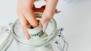 How to Build an Emergency Fund With a Small Income 20260919_171315