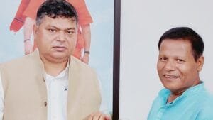 9वें भारत अंतर्राष्ट्रीय जल सप्ताह 2026 में मुजफ्फरपुर की भागीदारी, सांसद को भेंट की लीचिया लाले लाल 20260922_141453